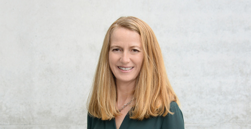 Uta Fessler-Purkarthofer - Hochschullehrerin für Digital Marketing | © FH Kufstein Tirol Uta Fessler-Purkarthofer, Hochschullehrerin für Digital Marketing | © FH Kufstein Tirol